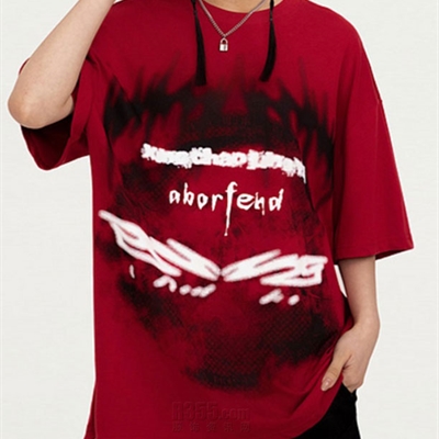 市场上装-T恤-电商T恤