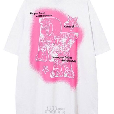 市场上装-T恤-电商T恤