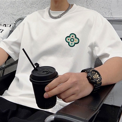 市场上装-T恤-休闲T恤