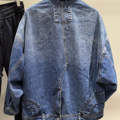 市场上装-夹克-休闲夹克