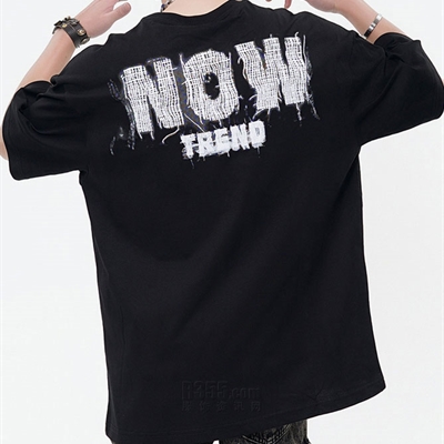 市场上装-T恤-电商T恤