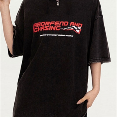 市场上装-T恤-电商T恤