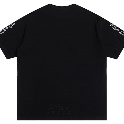 市场上装-T恤-电商T恤