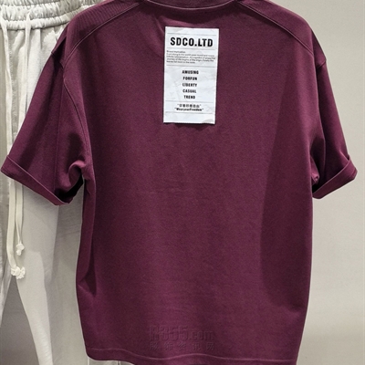 市场上装-T恤-休闲T恤