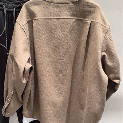 市场上装-夹克-休闲夹克