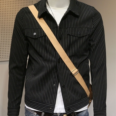 市场上装-夹克-休闲夹克