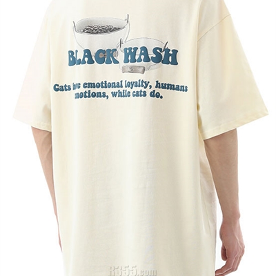 市场上装-T恤-电商T恤