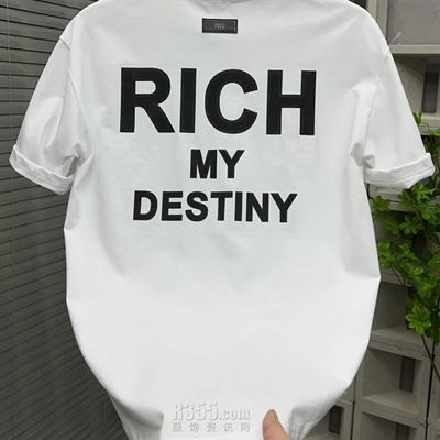 市场上装-T恤-休闲T恤