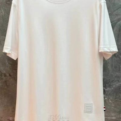 市场上装-T恤-欧货T恤