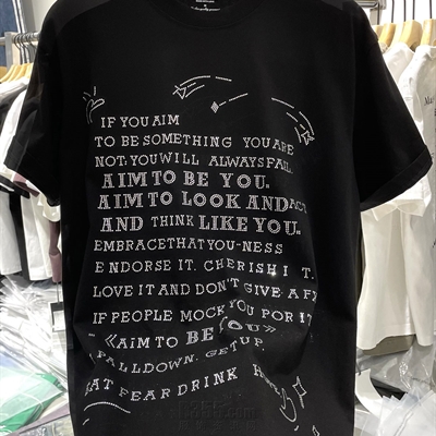 市场上装-T恤-欧货T恤