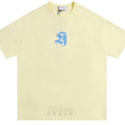 市场上装-T恤-电商T恤