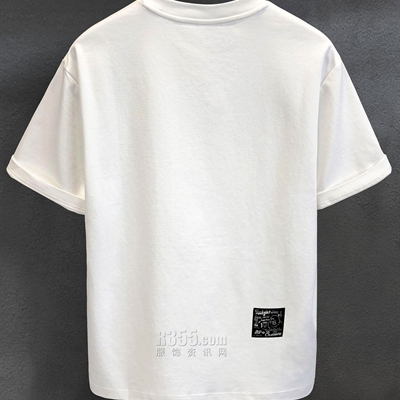 市场上装-T恤-休闲T恤