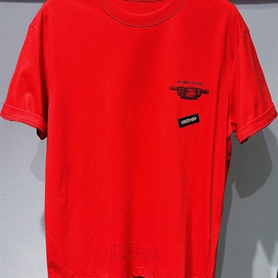 市场上装-T恤-休闲T恤