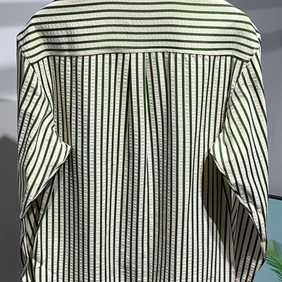 市场上装-衬衫-休闲衬衫