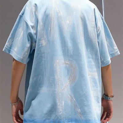 市场上装-T恤-电商T恤