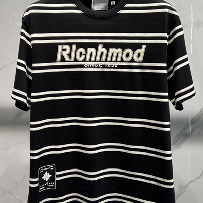 市场上装-T恤-欧货T恤