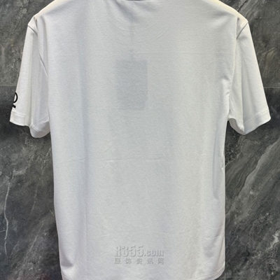 市场上装-T恤-欧货T恤