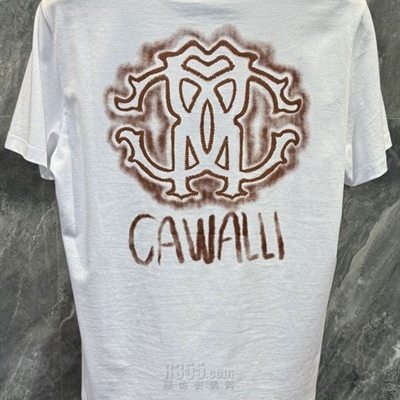 市场上装-T恤-欧货T恤