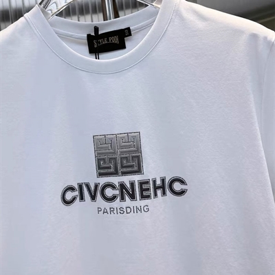 市场上装-T恤-欧货T恤