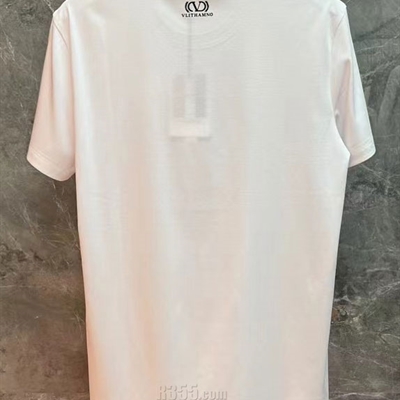 市场上装-T恤-欧货T恤