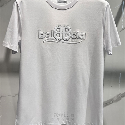 市场上装-T恤-欧货T恤