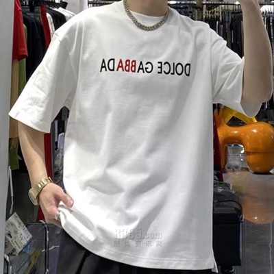 市场上装-T恤-休闲T恤