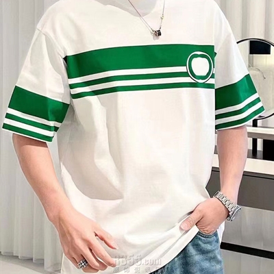 市场上装-T恤-欧货T恤