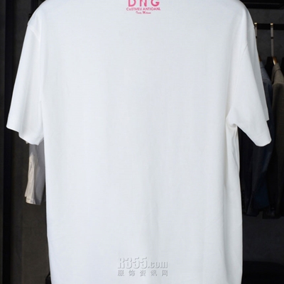 市场上装-T恤-欧货T恤