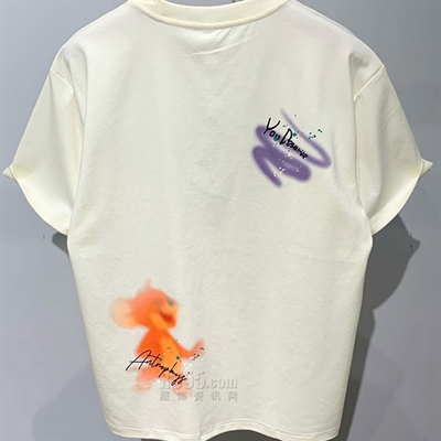 市场上装-T恤-休闲T恤