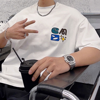 市场上装-T恤-休闲T恤