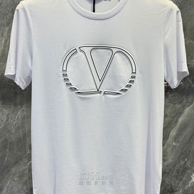 市场上装-T恤-欧货T恤