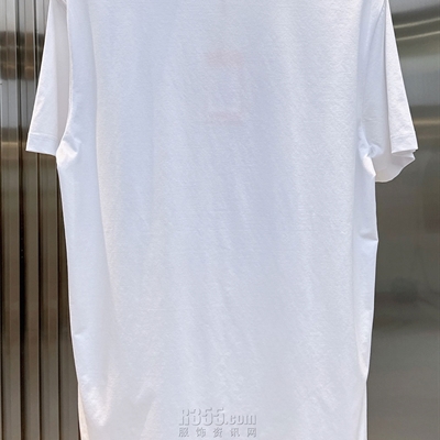 市场上装-T恤-欧货T恤