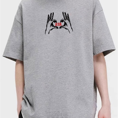 市场上装-T恤-电商T恤