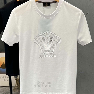 市场上装-T恤-欧货T恤