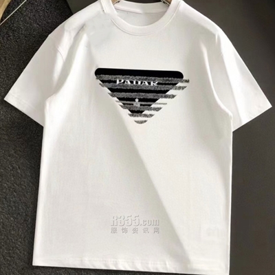 市场上装-T恤-欧货T恤