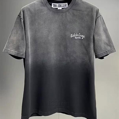 市场上装-T恤-欧货T恤