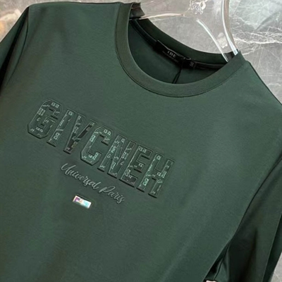 市场上装-T恤-欧货T恤