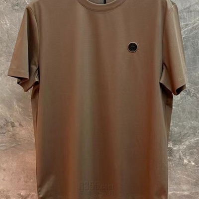 市场上装-T恤-欧货T恤