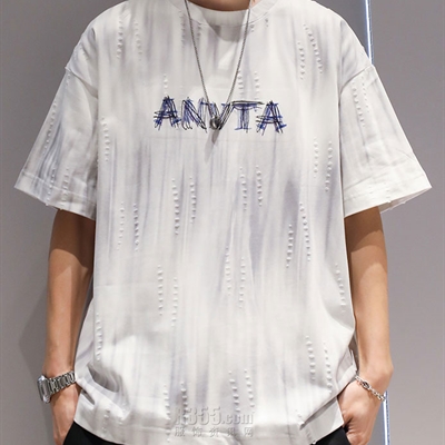 市场上装-T恤-电商T恤