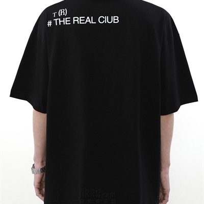 市场上装-T恤-电商T恤