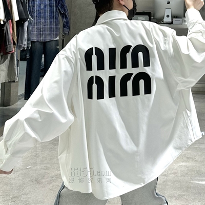 市场上装-衬衫-休闲衬衫