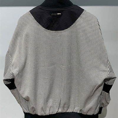 市场上装-夹克-休闲夹克