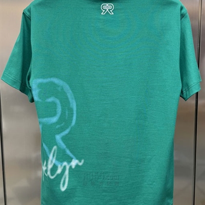 市场上装-T恤-欧货T恤