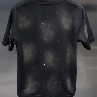 市场上装-T恤-欧货T恤