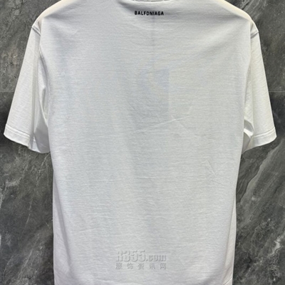 市场上装-T恤-欧货T恤