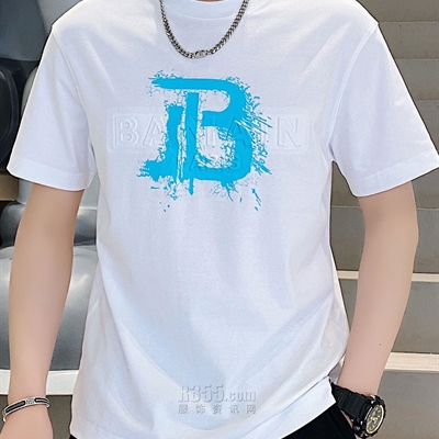 市场上装-T恤-欧货T恤