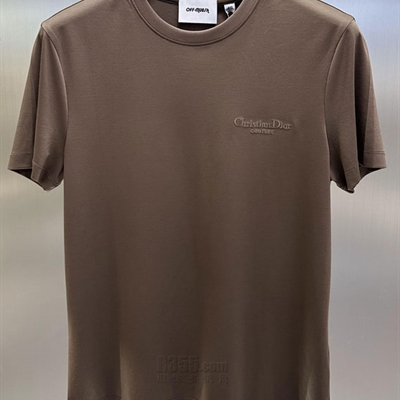 市场上装-T恤-欧货T恤