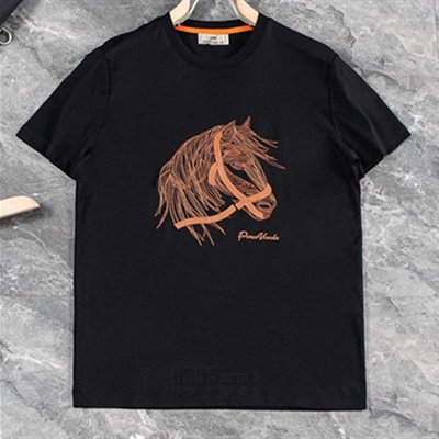 市场上装-T恤-欧货T恤