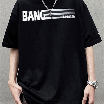 市场上装-T恤-电商T恤