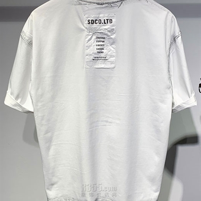 市场上装-T恤-休闲T恤